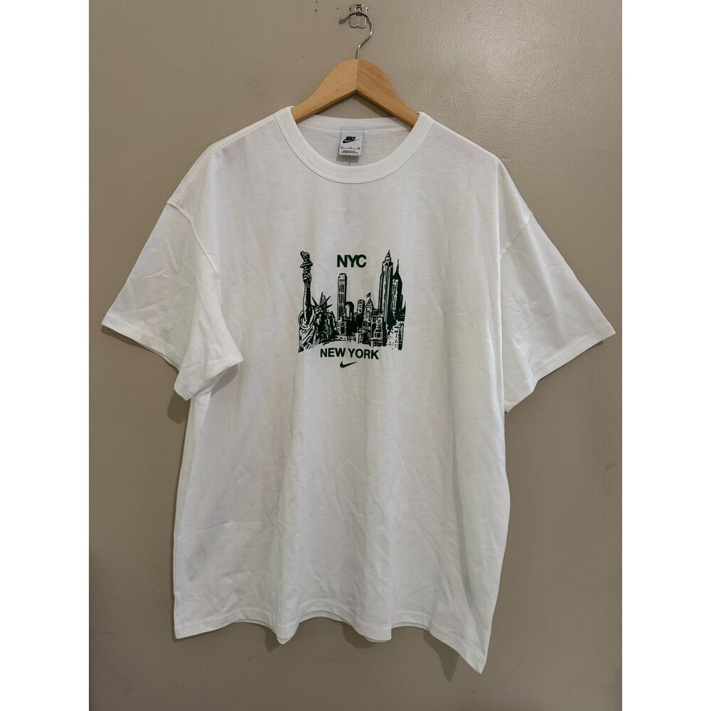 Nike NYC Skyline Statue of Liberty New York Alysa Liu White T-shirt Mens M NEW